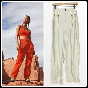 FREE PEOPLE | MOVEMENT NWT PEP RALLY HIGH WAIST PANTS TAHITIAN VANILLA SIZE XS